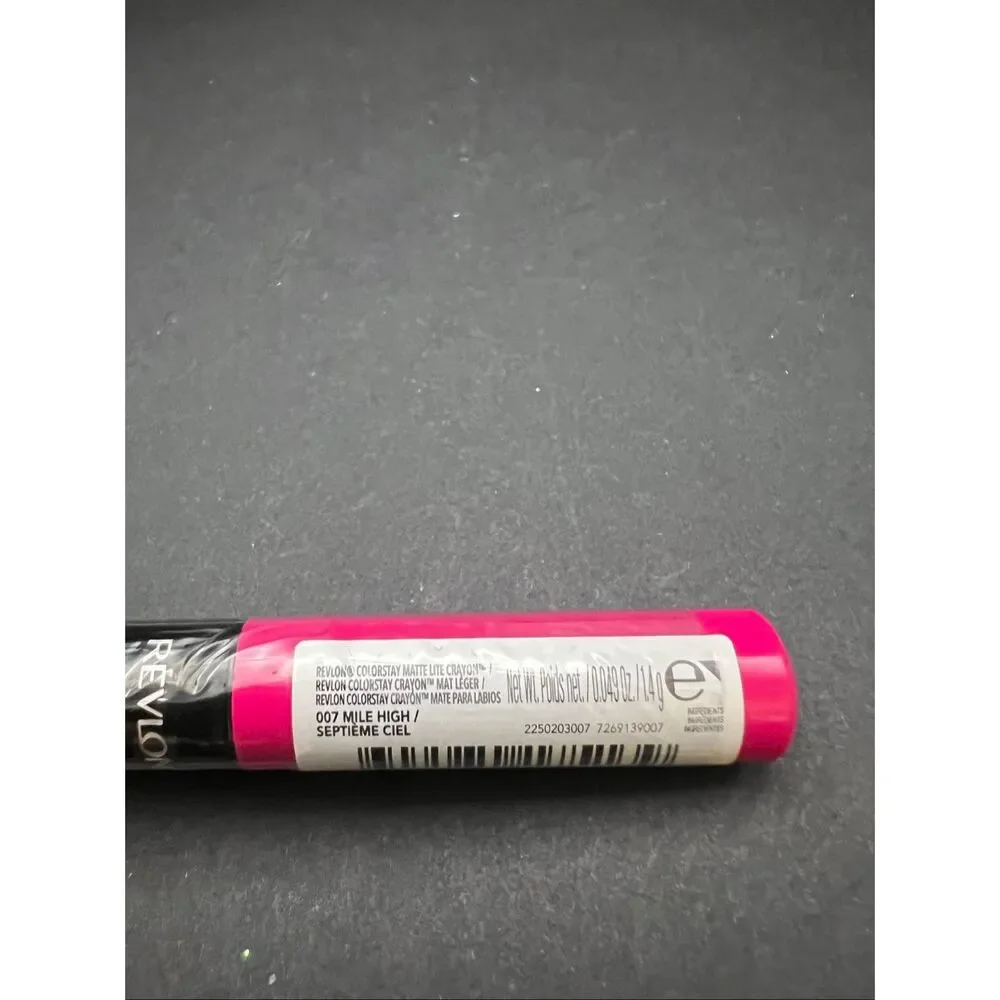 New Sealed Revlon Colorstay Matte Lite Crayon 007 Mile High